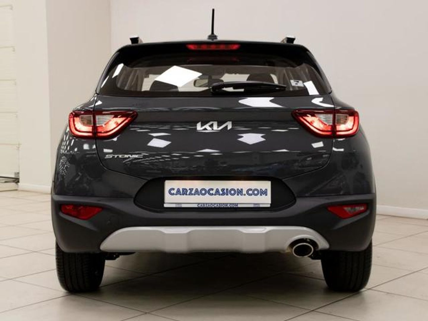 Kia Stonic 1.0 T-GDi MHEV MT Concept 74 kW (100 CV)