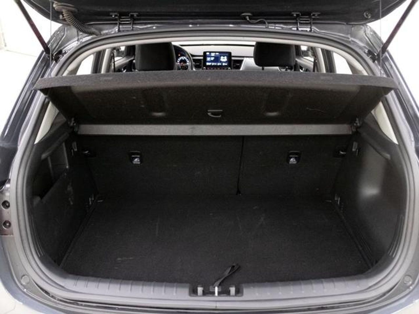 Kia Stonic 1.0 T-GDi MHEV MT Concept 74 kW (100 CV)