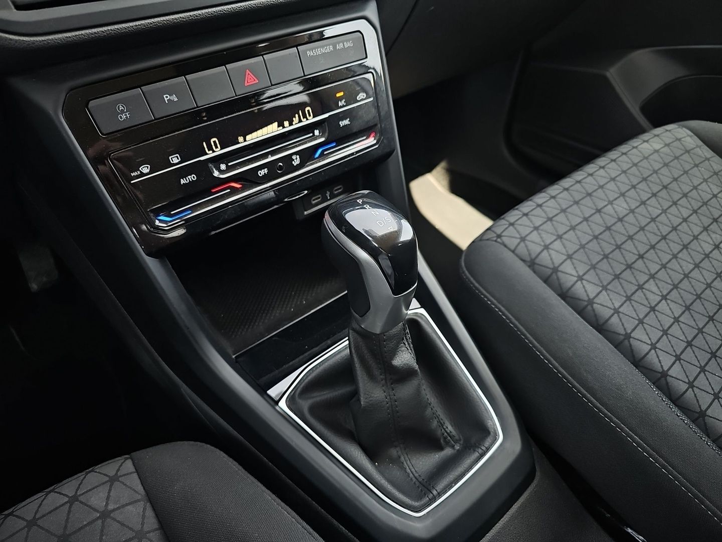 Volkswagen T-Cross Advance 1.0 TSI 81 kW (110 CV) DSG