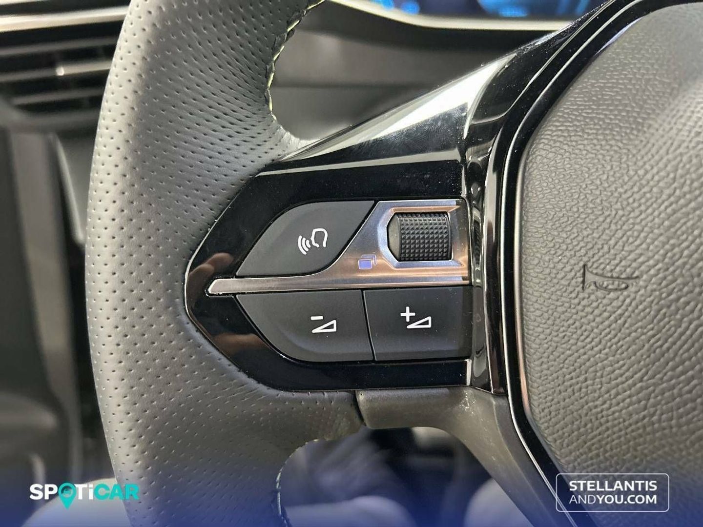 Peugeot e-208 Eléctrico GT 100 kW (136 CV)