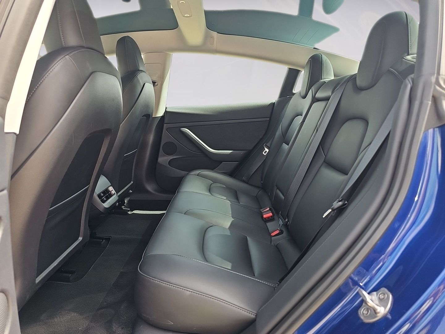 Tesla Model 3 Gran Autonomía 4WD 366 kW (498 CV)