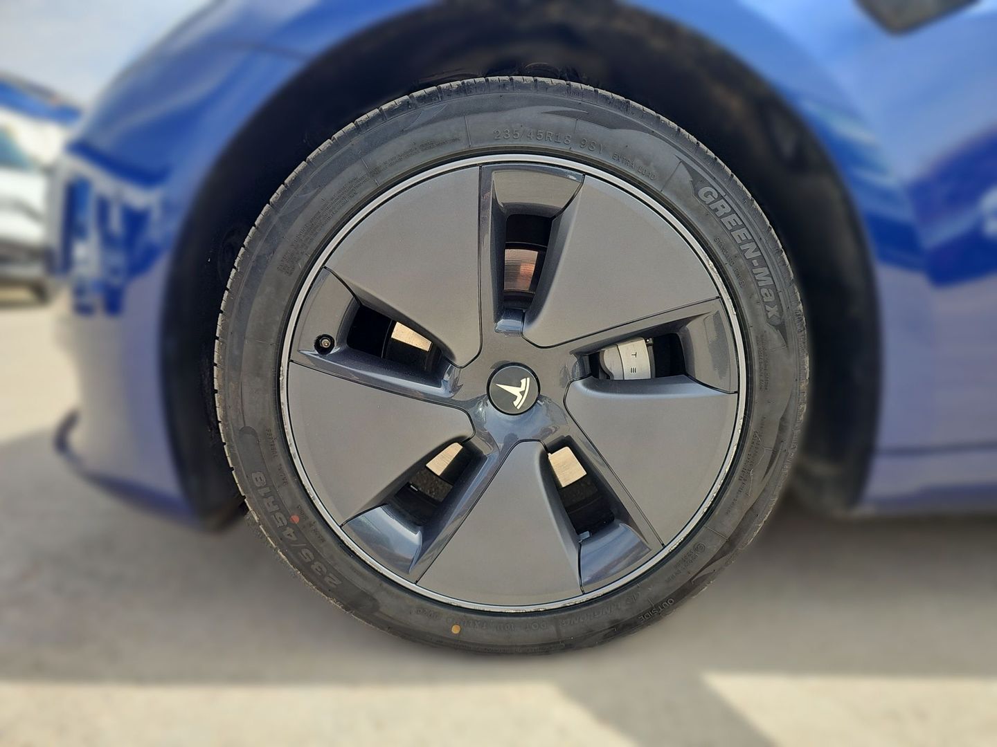 Tesla Model 3 Gran Autonomía 4WD 366 kW (498 CV)
