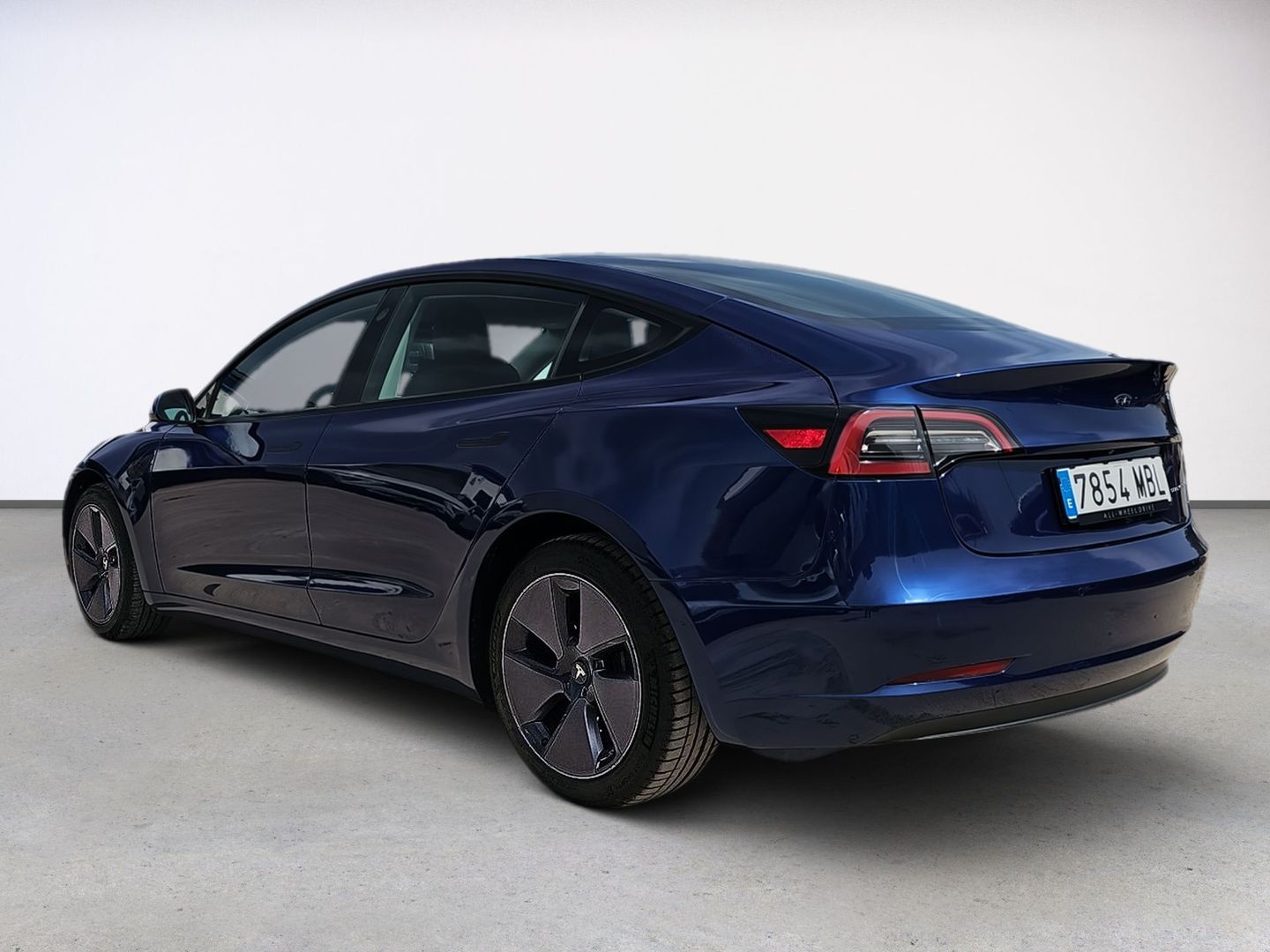 Tesla Model 3 Gran Autonomía 4WD 366 kW (498 CV)