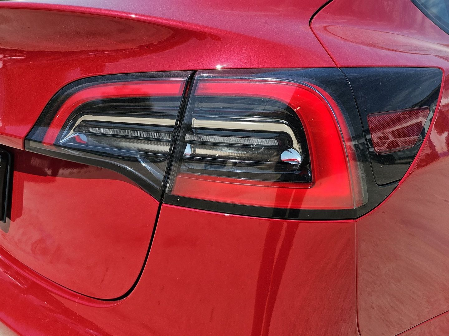 Tesla Model 3 Gran Autonomía 4WD 366 kW (498 CV)