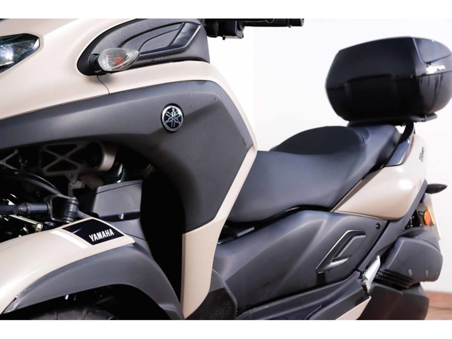 Yamaha XMAX 300