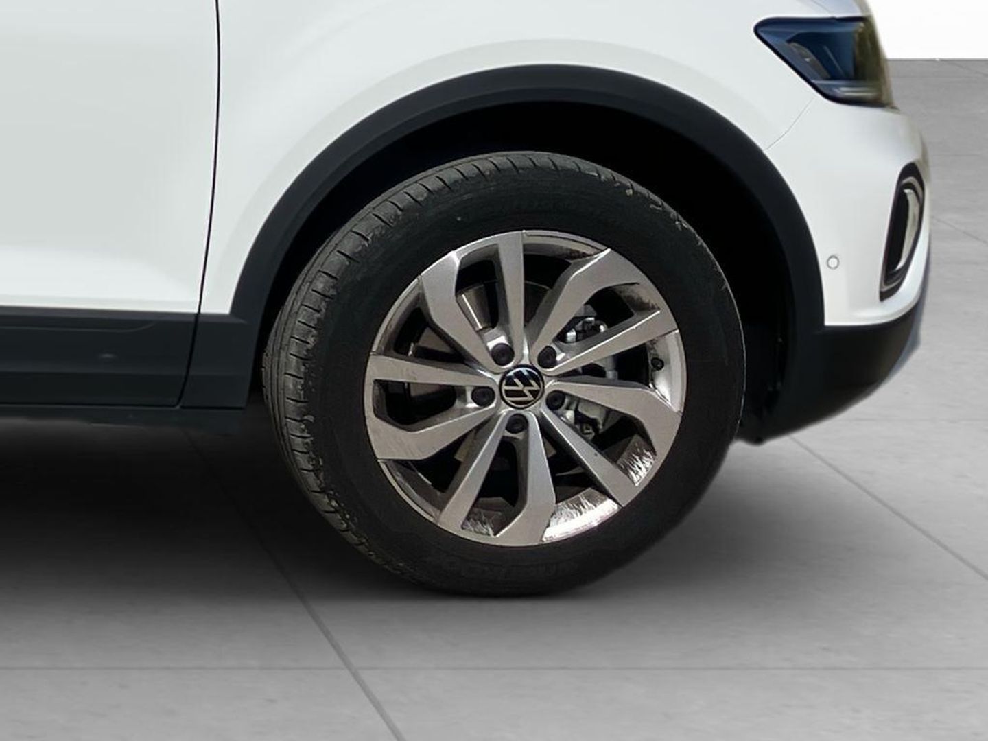 Volkswagen T-Roc ``Más`` Dark 1.0 TSI 85 kW (115 CV)