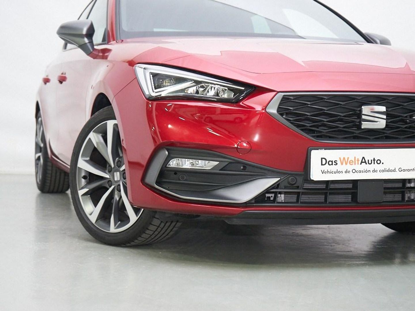 SEAT León 1.5 eTSI S&S FR Launch Pack L DSG 110 kW (150 CV)