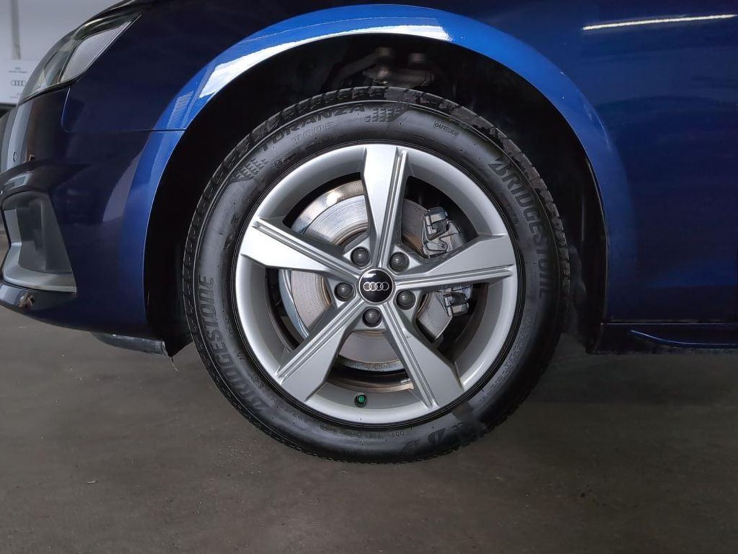 Audi A4 Advanced 30 TDI 100 kW (136 CV) S tronic