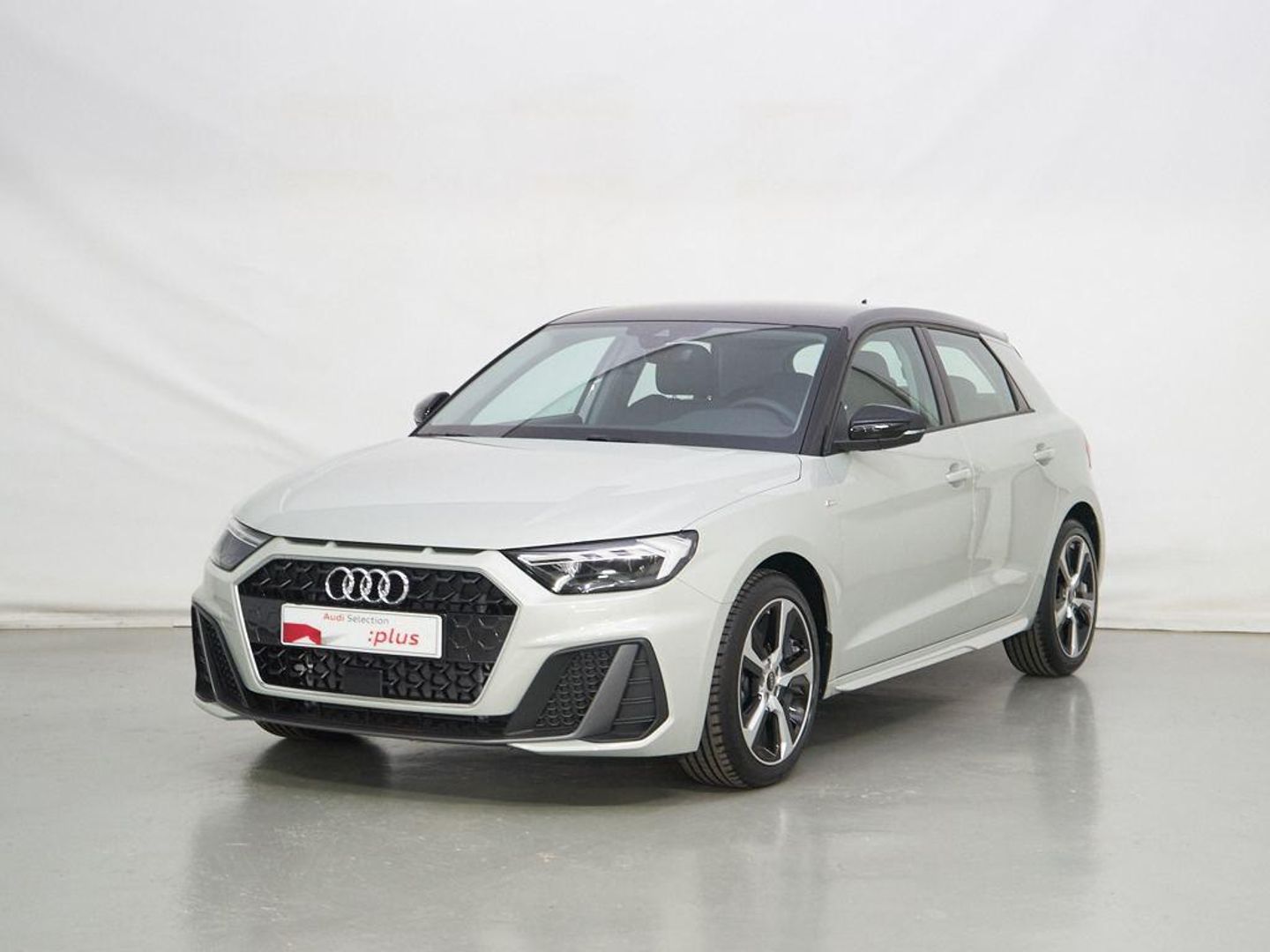 Audi A1 Sportback Adrenalin edition 30 TFSI 85 kW (116 CV) Gris Plata Compact