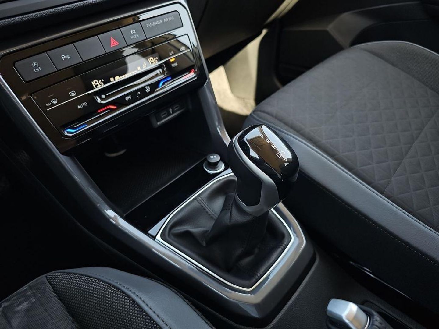 Volkswagen T-Cross Sport 1.0 TSI 81 kW (110 CV) DSG