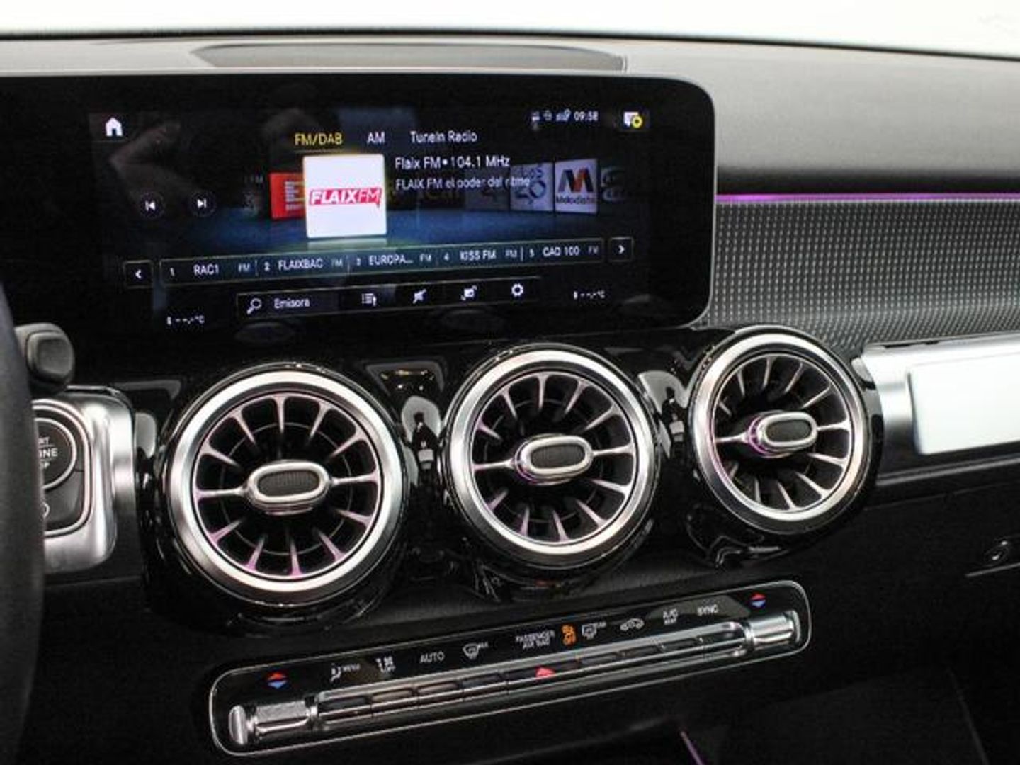 Mercedes-Benz GLB GLB 200 120 kW (163 CV)