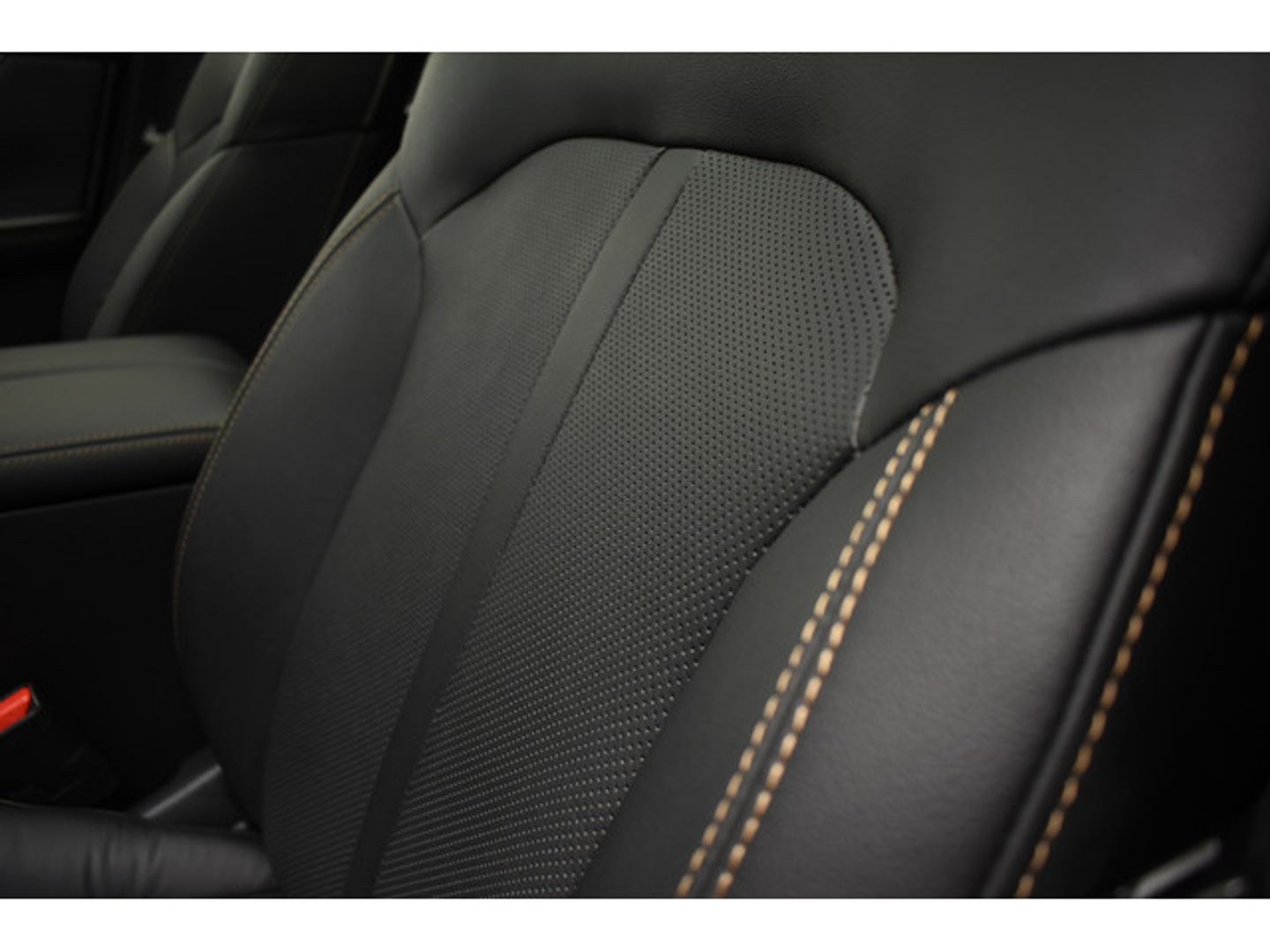 Mazda CX-60 3.3 e-Skyactiv D MHEV Homura Com-P 8AT 147 kW (200 CV)