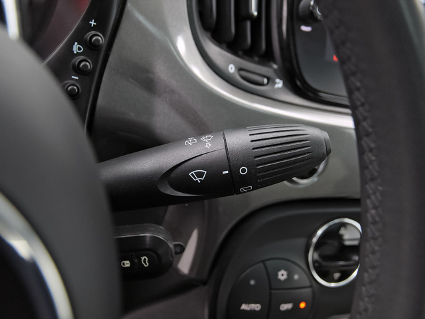 Fiat 500C 1.0 Hybrid Dolcevita 51 kW (70 CV)