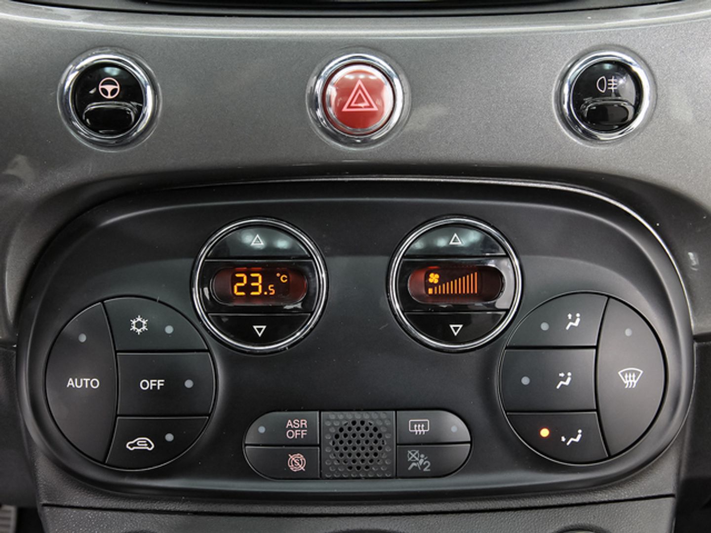 Fiat 500C 1.0 Hybrid Dolcevita 51 kW (70 CV)