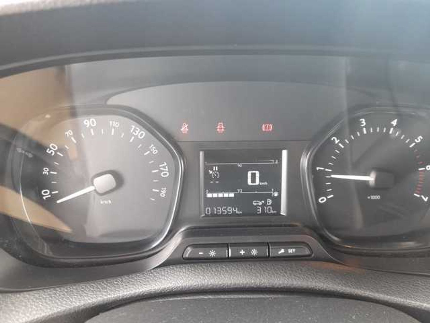 Citroen Jumpy Furgon BlueHDI 120 Talla M 88 kW (120 CV)