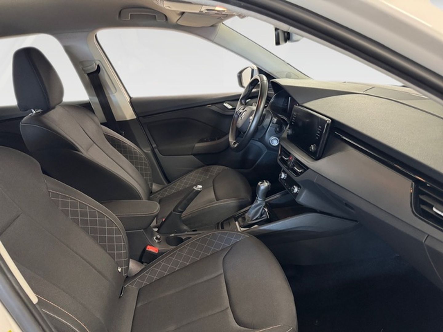 Skoda Kamiq 1.0 TSI Ambition DSG 81 kW (110 CV)