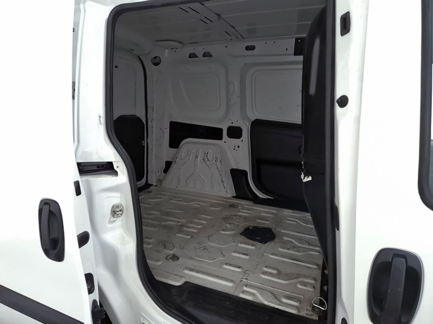 Fiat Dobló Cargo 1.6 Multijet Base SX 66 kW (90 CV)