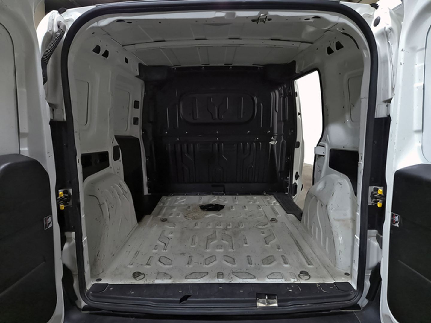 Fiat Dobló Cargo 1.6 Multijet Base SX 66 kW (90 CV)