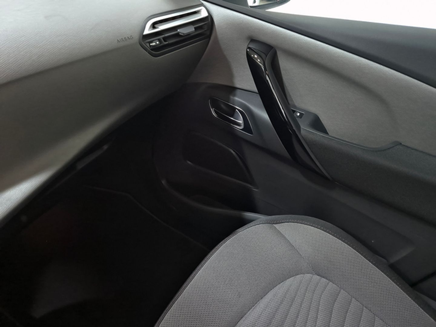 Citroen Grand C4 Spacetourer PureTech 130 S&S 6v C-Series 96 kW (131 CV)