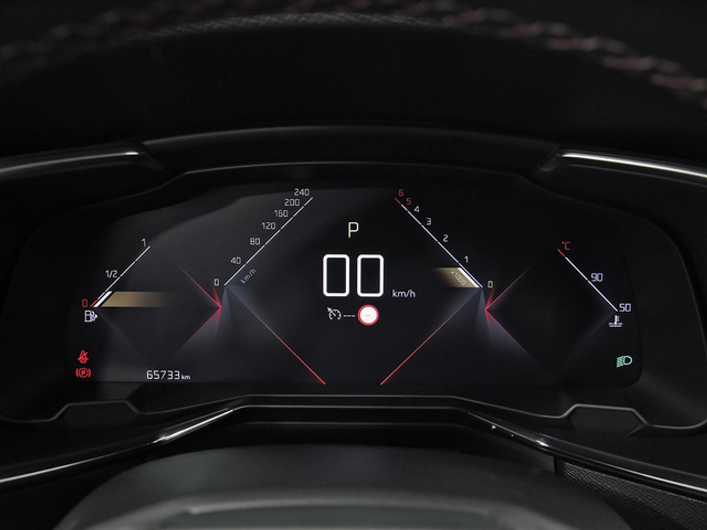 DS DS7 Crossback BlueHDi 130 DE Performance Line AT 96 kW (130 CV)