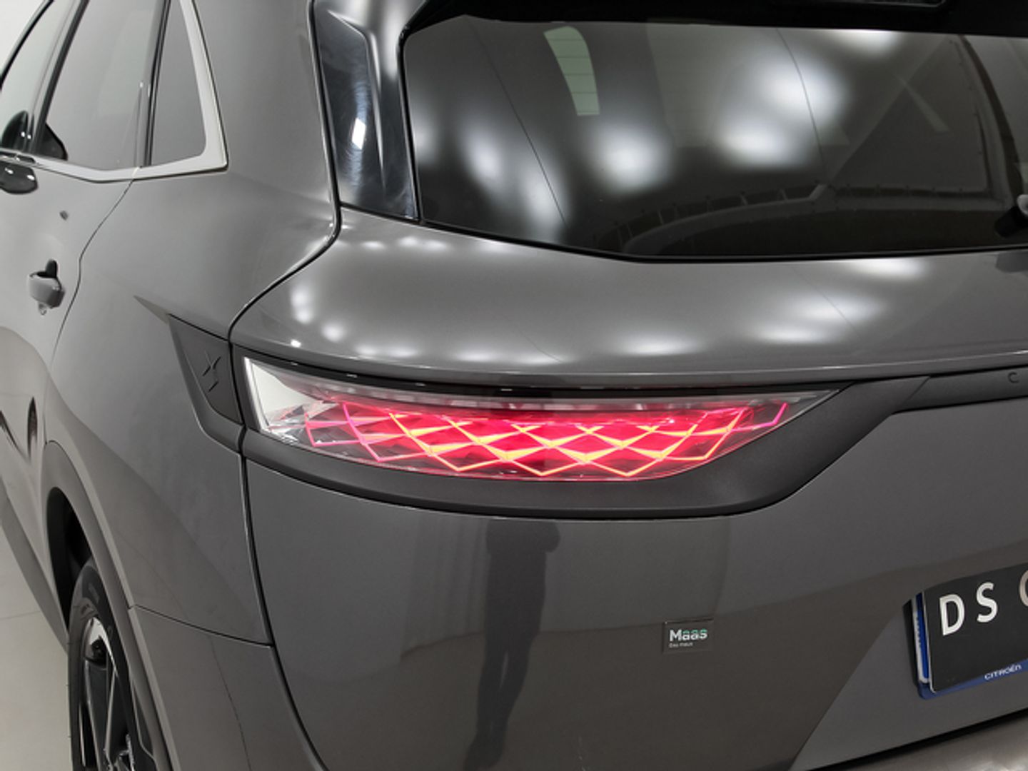 DS DS7 Crossback BlueHDi 130 DE Performance Line AT 96 kW (130 CV)