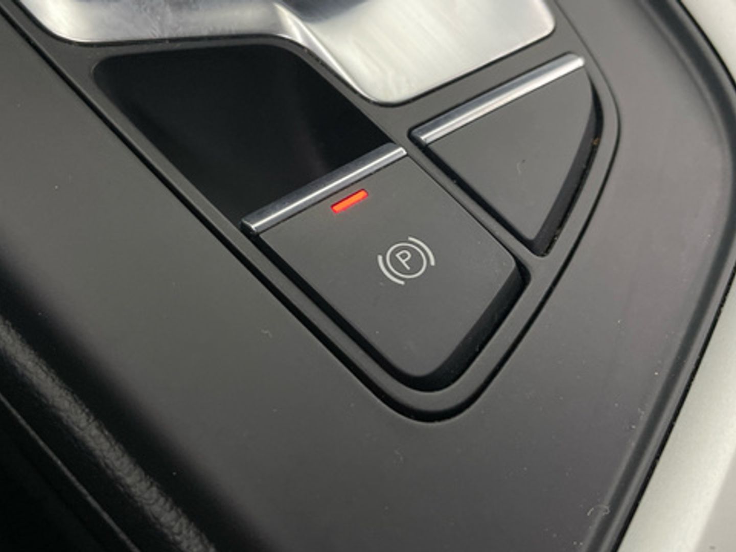 Audi A4 Advanced 30 TDI 100 kW (136 CV) S tronic