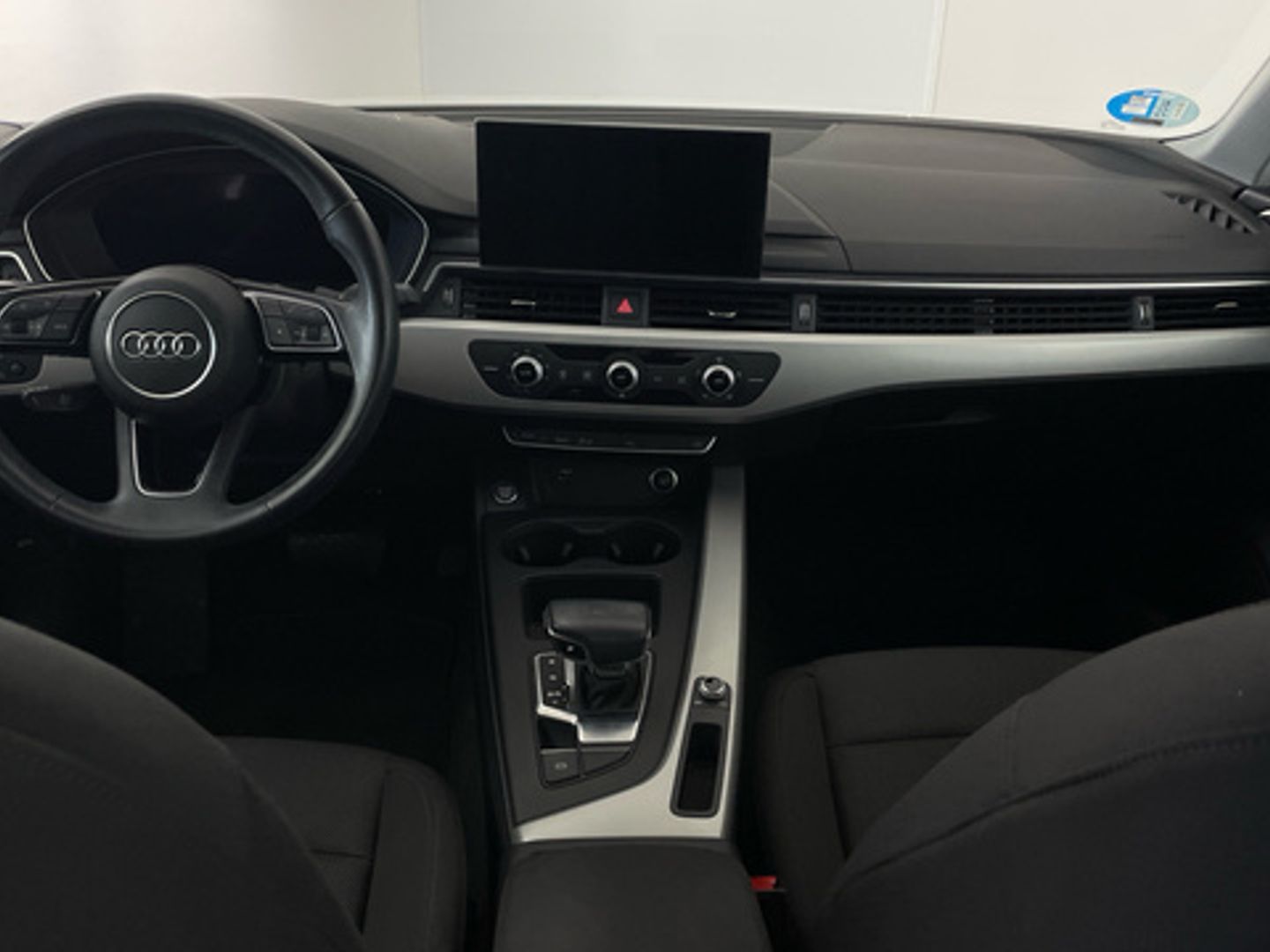 Audi A4 Advanced 30 TDI 100 kW (136 CV) S tronic