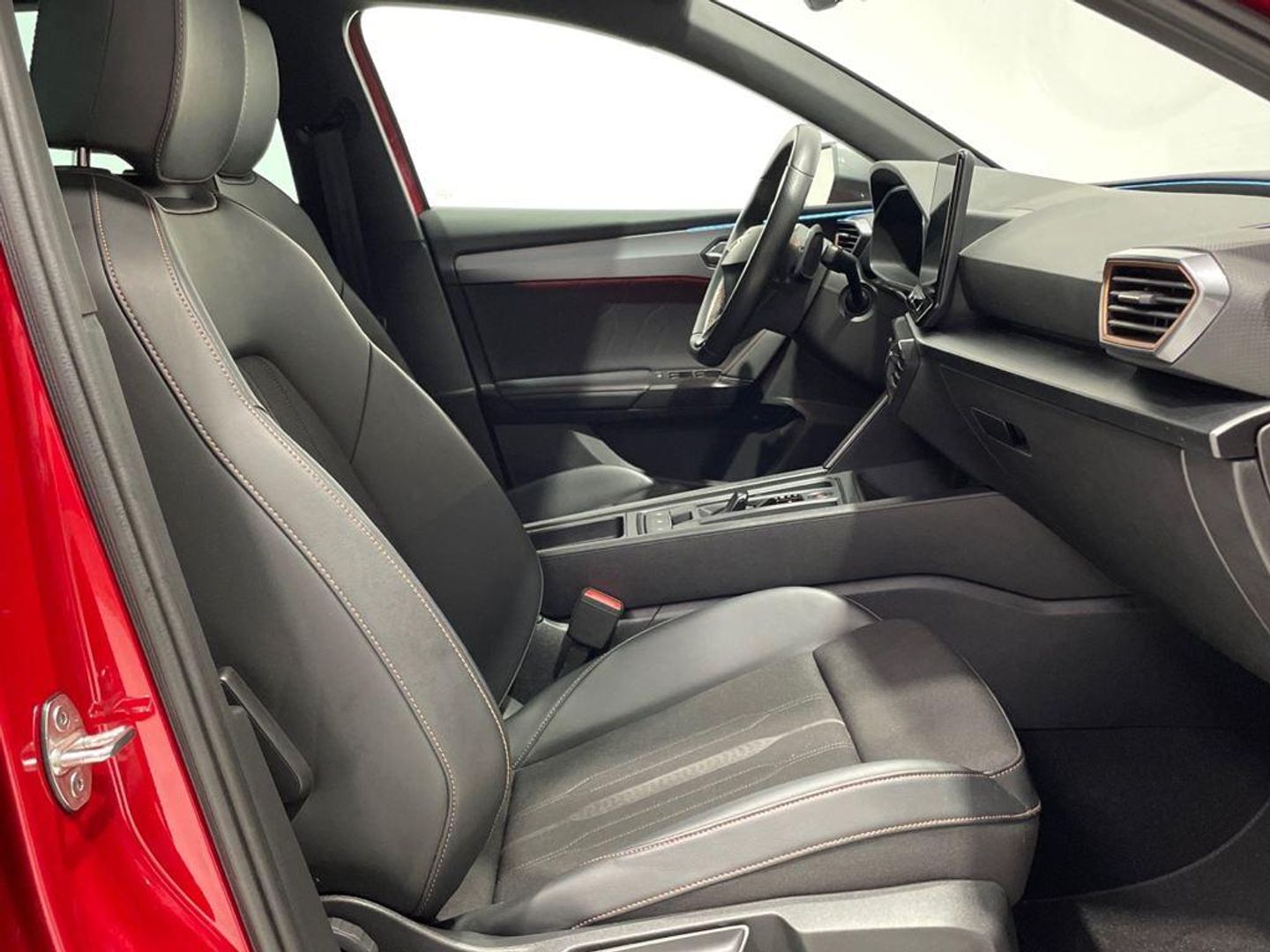 CUPRA Leon Sportstourer 1.5 eTSI DSG 110 kW (150 CV)