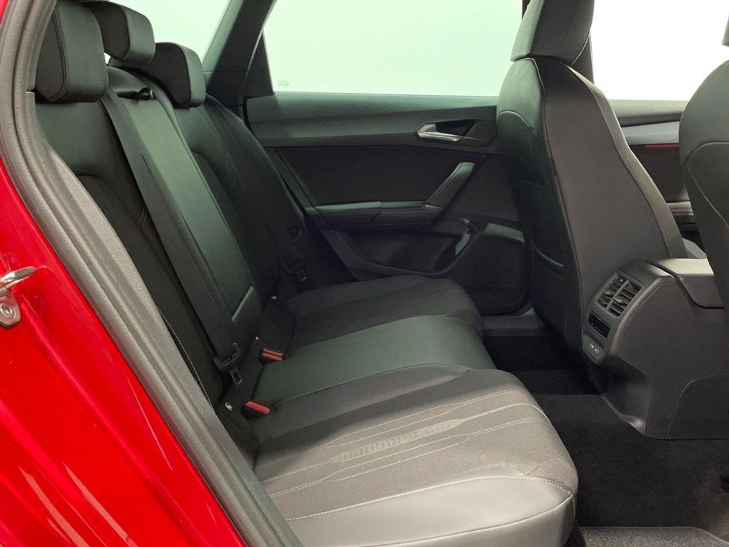 CUPRA Leon Sportstourer 1.5 eTSI DSG 110 kW (150 CV)