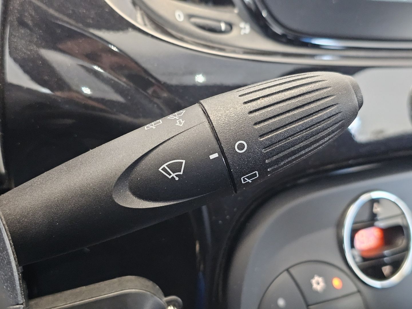 Fiat 500 1.0 Hybrid Dolcevita 51 kW (70 CV)