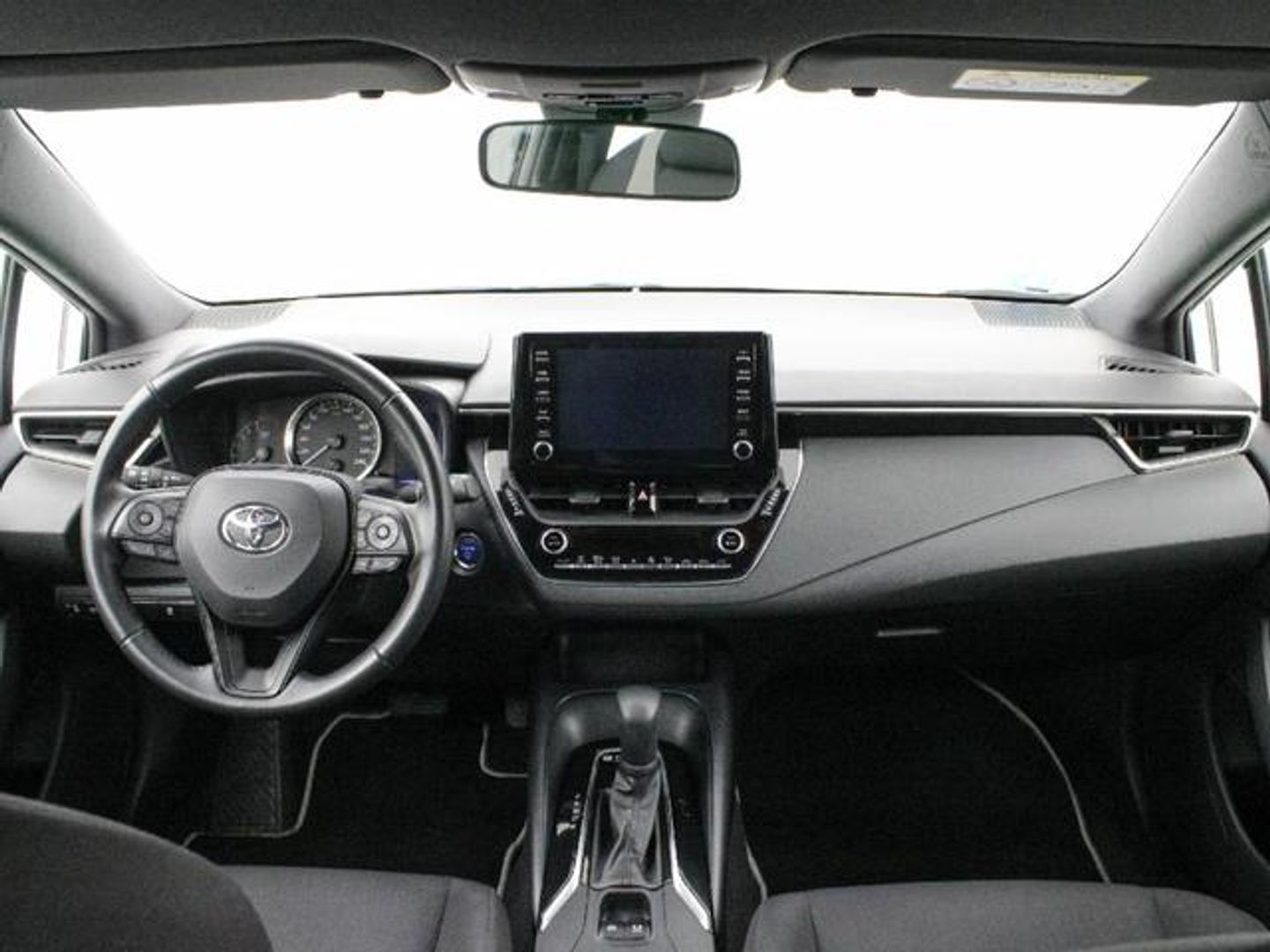 Toyota Corolla 1.8 125H Style E-CVT 90 kW (122 CV)