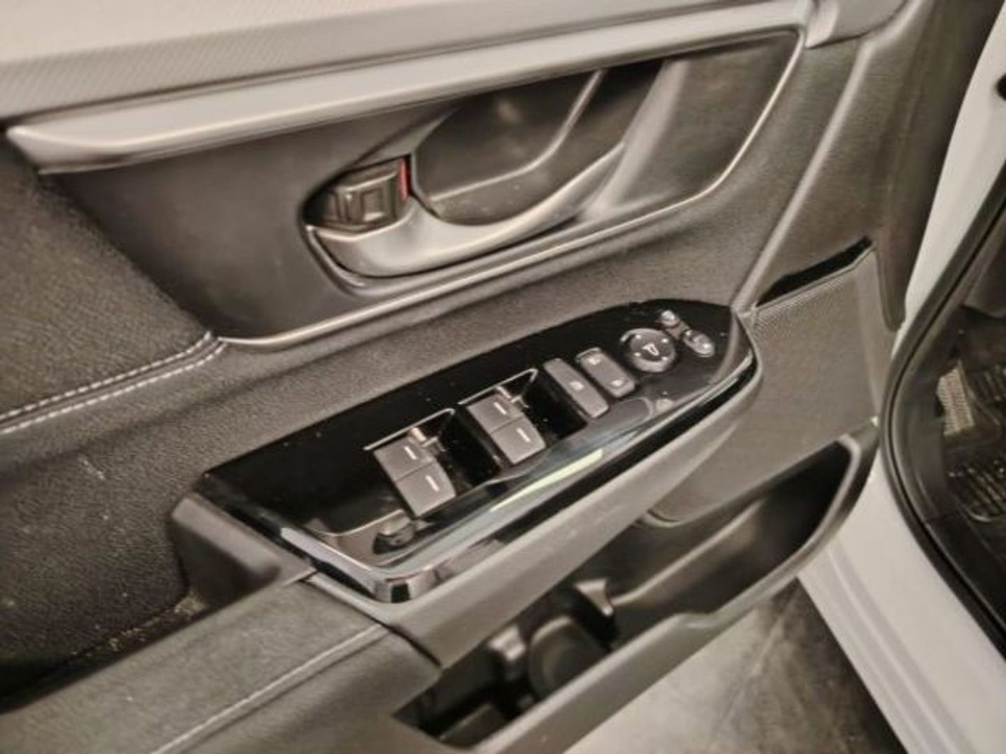 Honda CR-V 2.0 i-MMD Elegance Navi Auto 135 kW (184 CV)