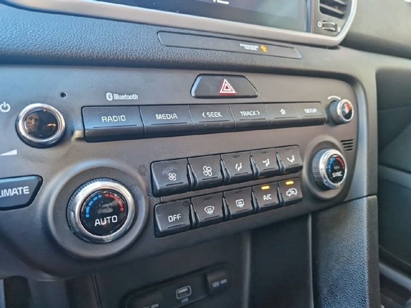 Kia Sportage 1.6 MHEV Concept 4x2 85 kW (115 CV)