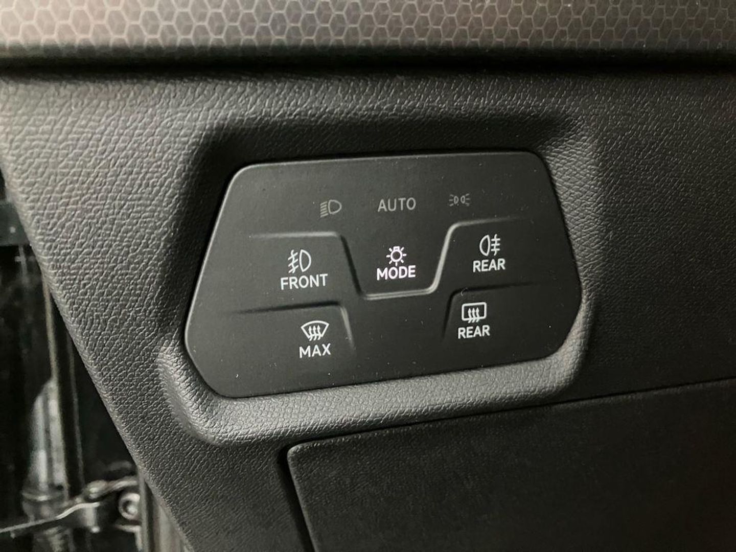 SEAT León 1.0 TSI S&S Reference Go 66 kW (90 CV)