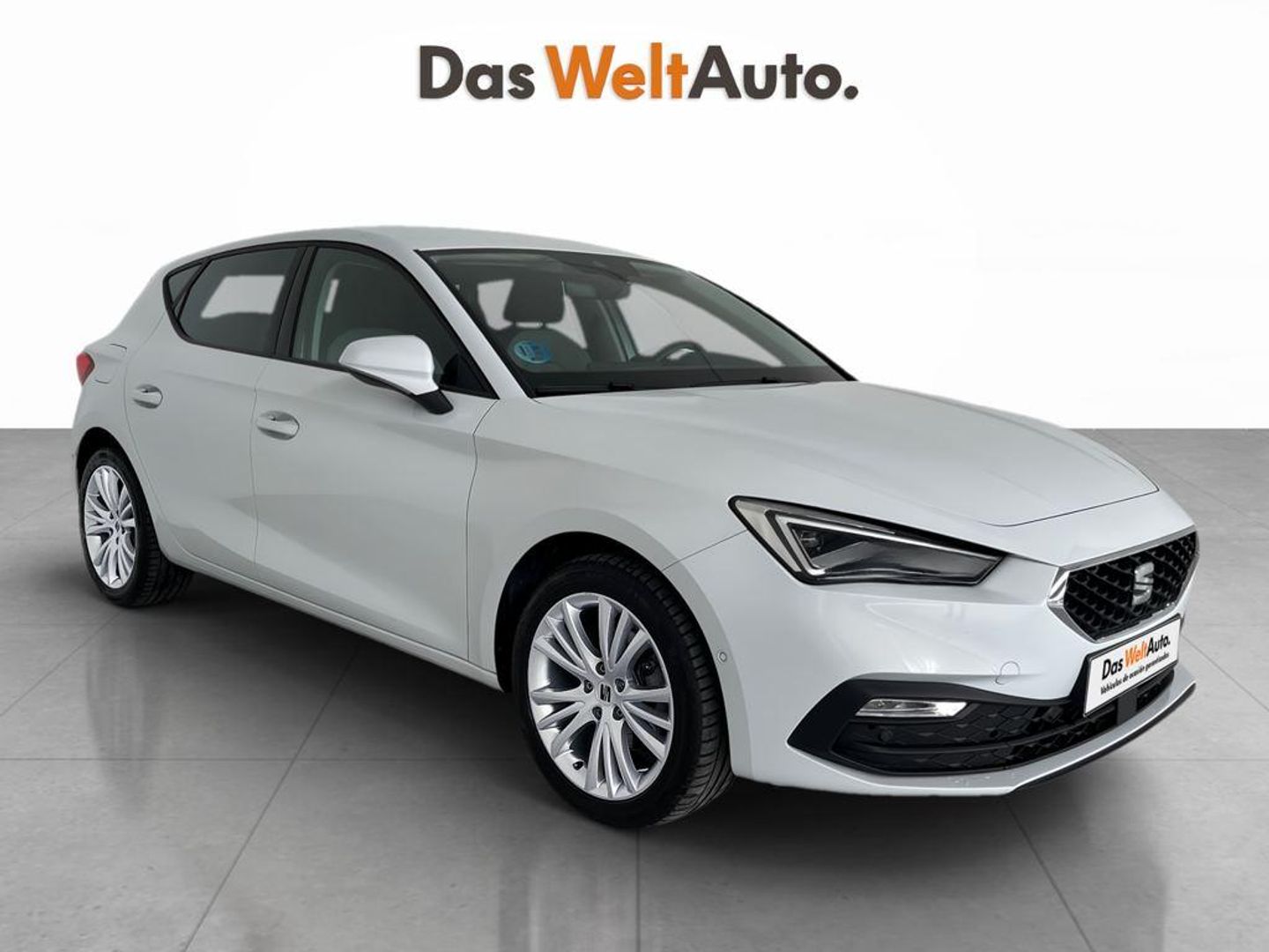 SEAT León 1.5 eTSI S&S Style Special Edition Vision DSG 110 kW (150 CV) Blanco Sedan
