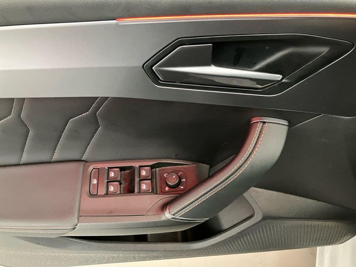SEAT León 1.5 eTSI S&S Style Special Edition Vision DSG 110 kW (150 CV)