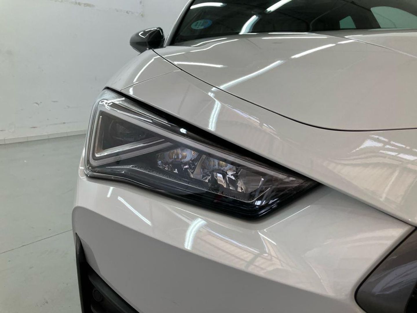 SEAT León 1.5 eTSI S&S Style Special Edition Vision DSG 110 kW (150 CV)