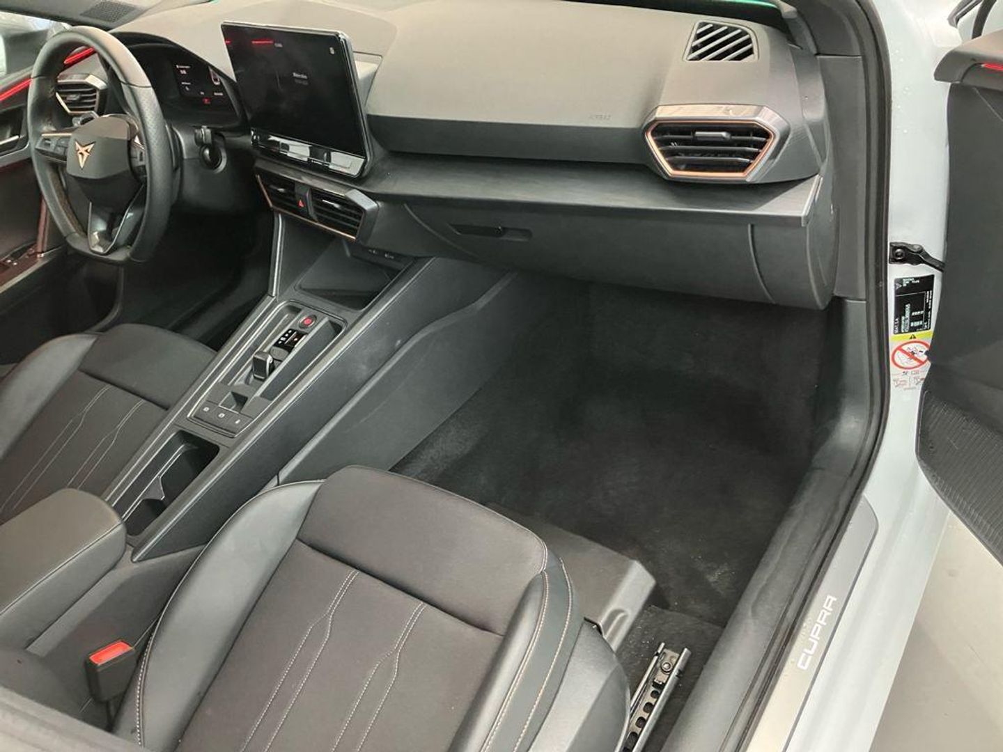 SEAT León 1.5 eTSI S&S Style Special Edition Vision DSG 110 kW (150 CV)