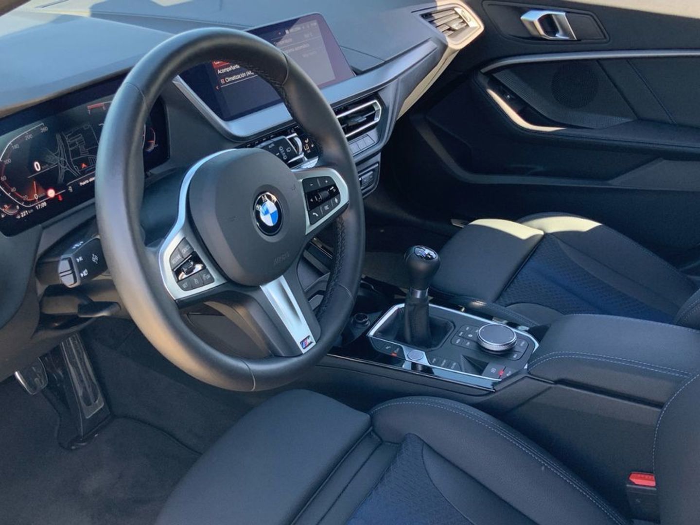 BMW Serie 1 118i 103 kW (140 CV)