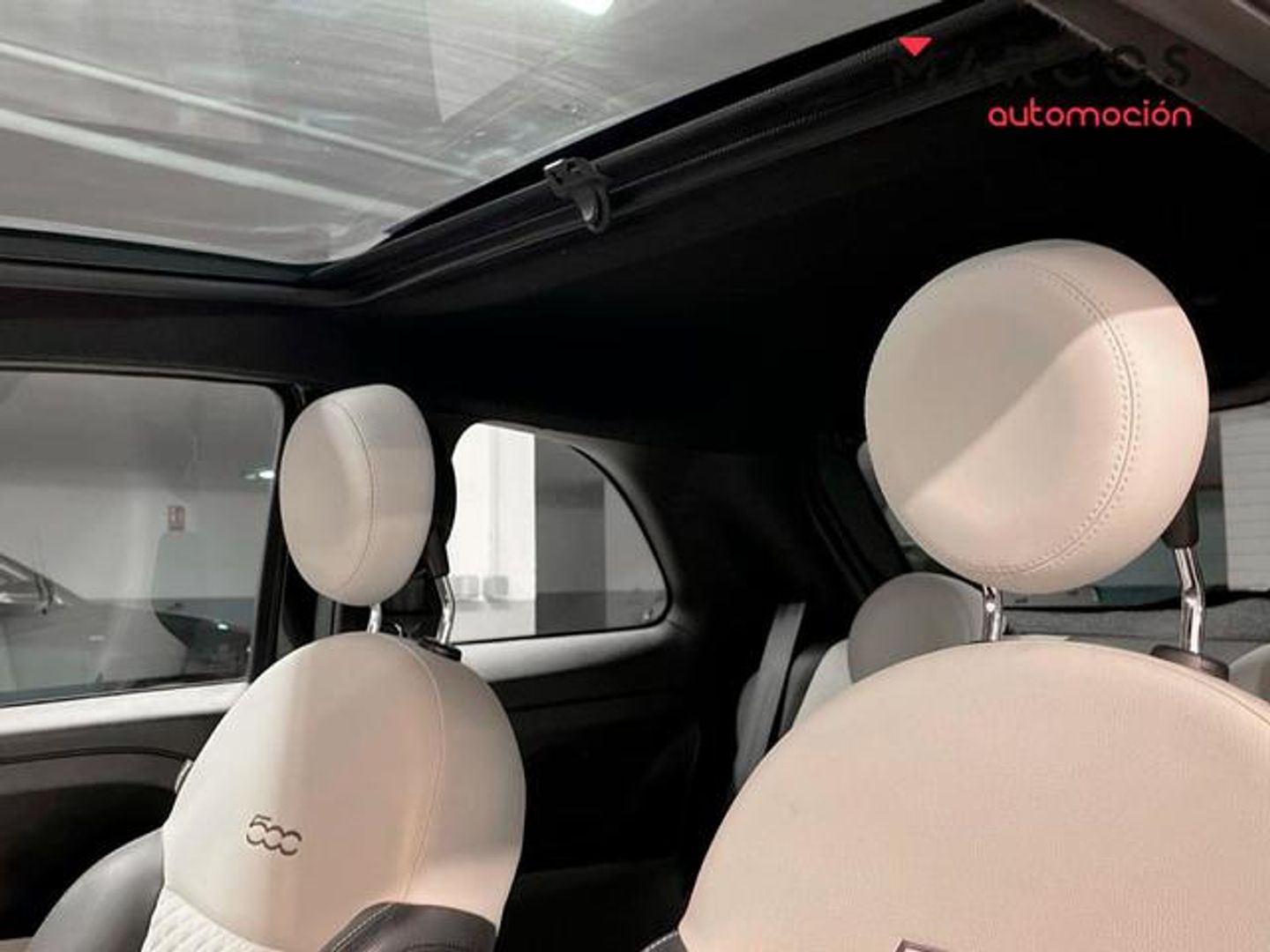 Fiat 500 1.0 Hybrid Dolcevita 51 kW (70 CV)