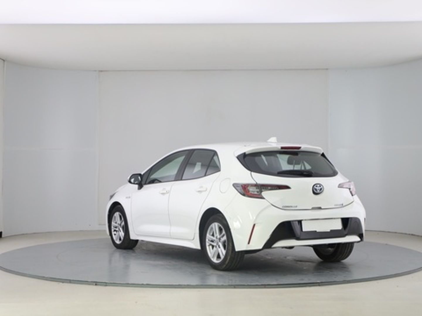 Toyota Corolla 1.8 125H Business Plus E-CVT 90 kW (122 CV)