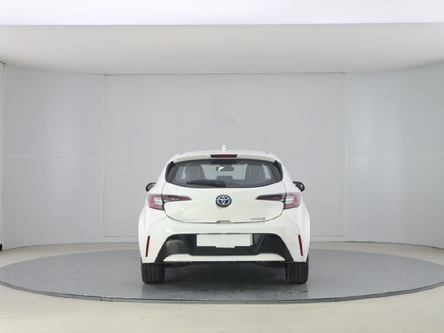 Toyota Corolla 1.8 125H Business Plus E-CVT 90 kW (122 CV)