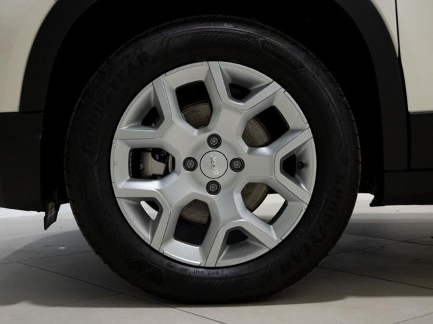 Jeep Avenger BEV Longitude 115 kW (156 CV)