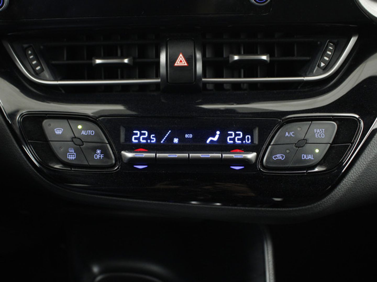 Toyota C-HR 1.8 125H Active 90 kW (122 CV)