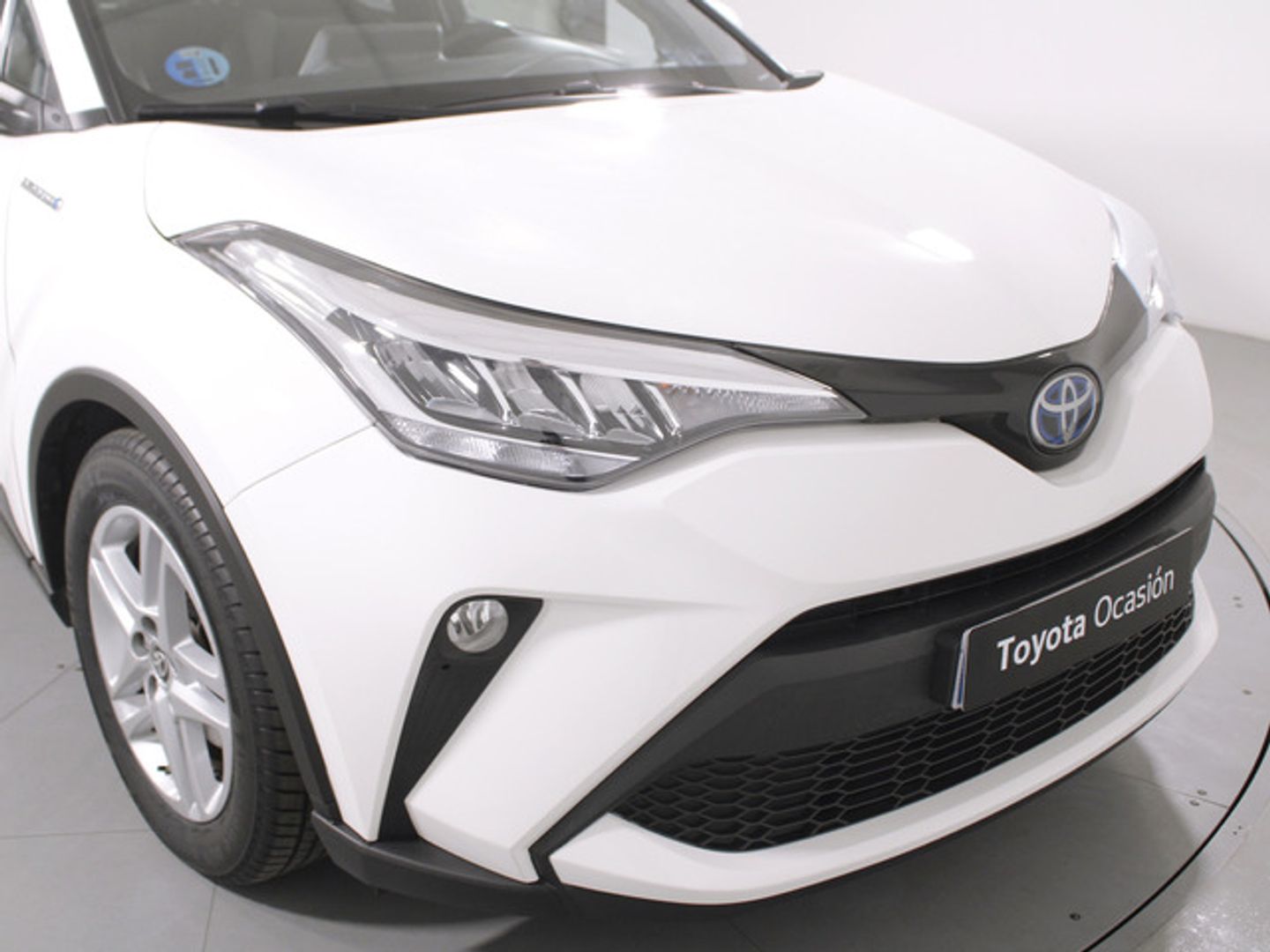 Toyota C-HR 1.8 125H Active 90 kW (122 CV)
