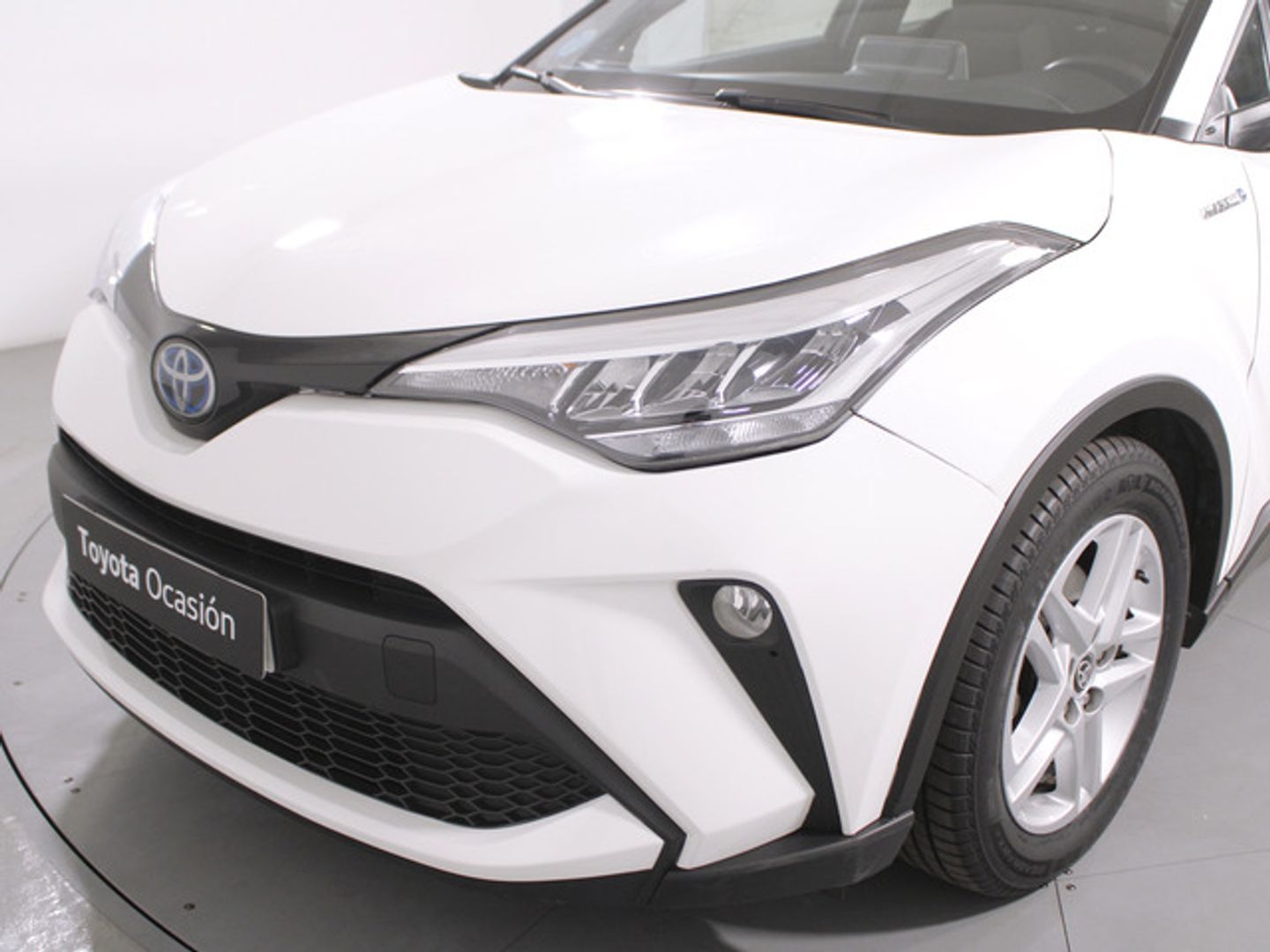 Toyota C-HR 1.8 125H Active 90 kW (122 CV)