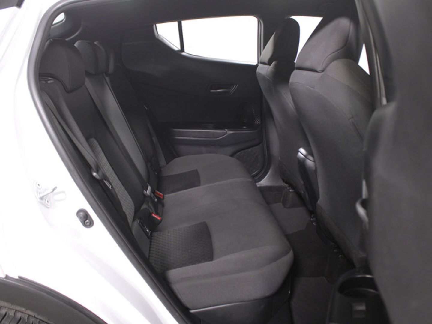 Toyota C-HR 1.8 125H Active 90 kW (122 CV)