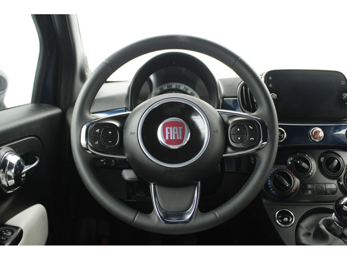Fiat 500C 1.0 Hybrid Dolcevita 51 kW (70 CV)