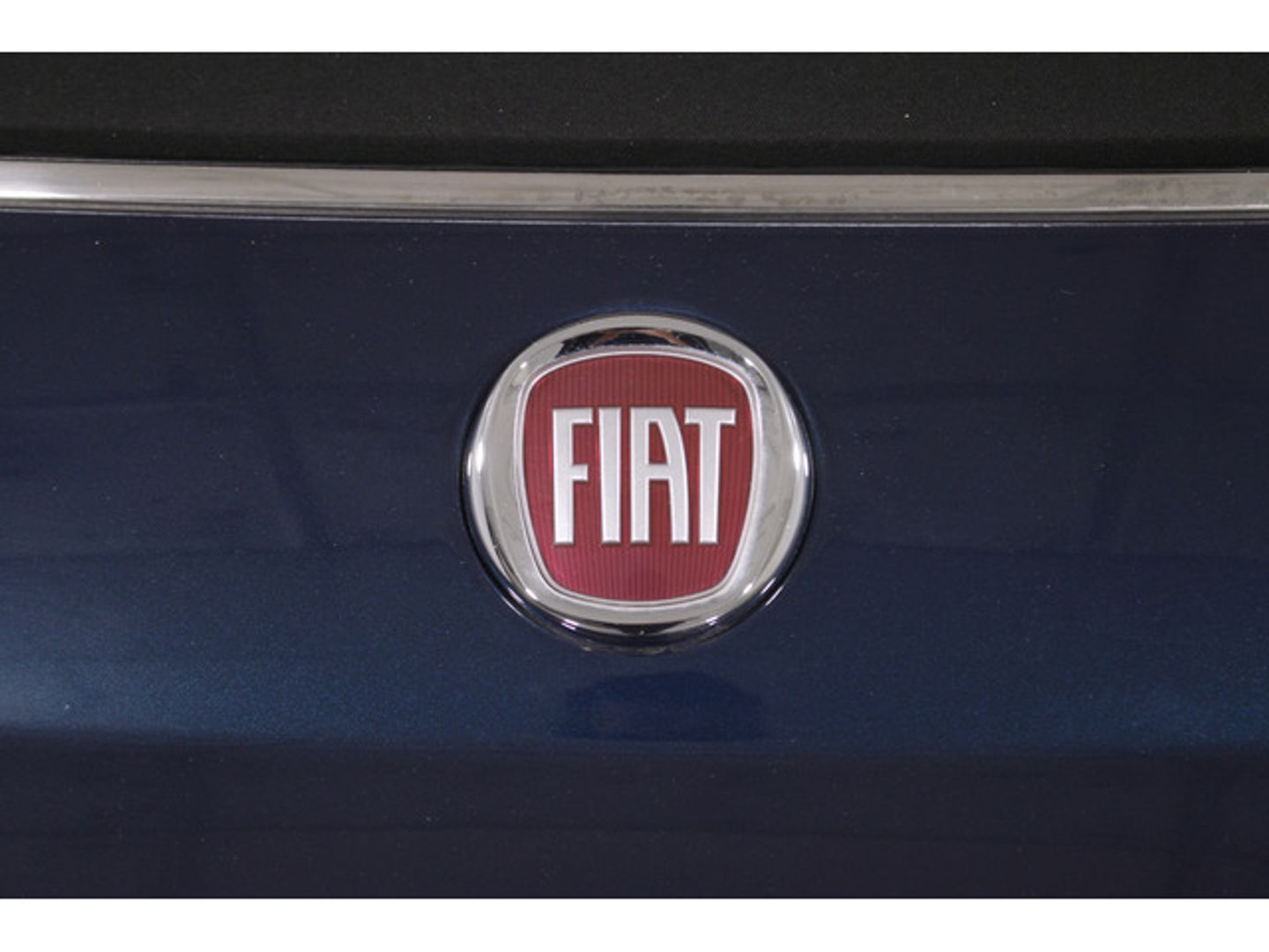 Fiat 500C 1.0 Hybrid Dolcevita 51 kW (70 CV)