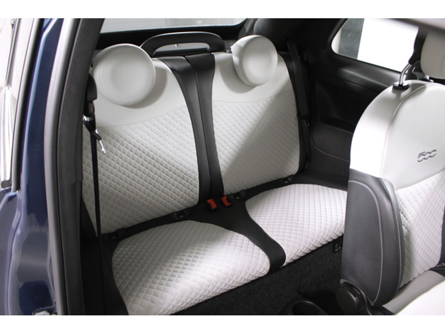 Fiat 500C 1.0 Hybrid Dolcevita 51 kW (70 CV)